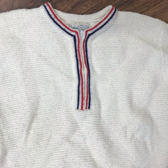 Women’s Sweater - Picture 5 of 6